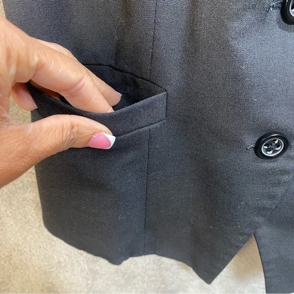 Express Design Studio Vest Black Sleeveless Fitted Career Party Size 4 - Picture 8 of 12